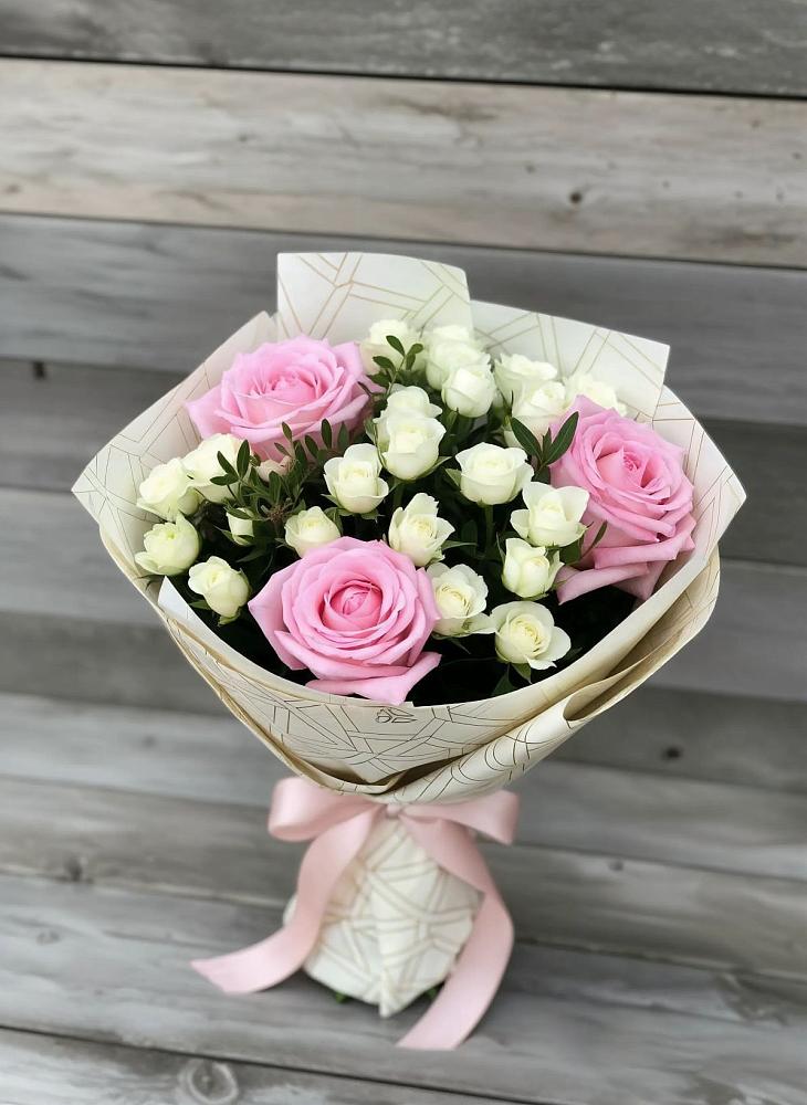 Букет цветов из: Розы в Канеловской