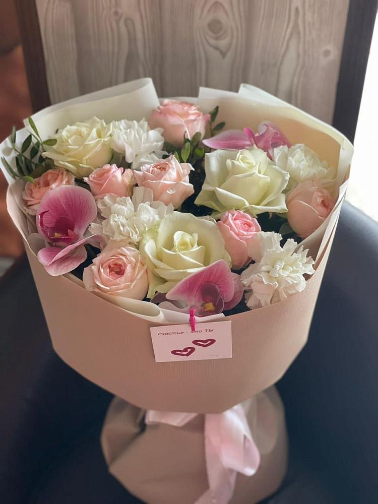 Букет цветов из: Орхидеи, Розы и Гвоздики в Канеловской