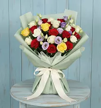 Букет цветов из:  Розы в Канеловской