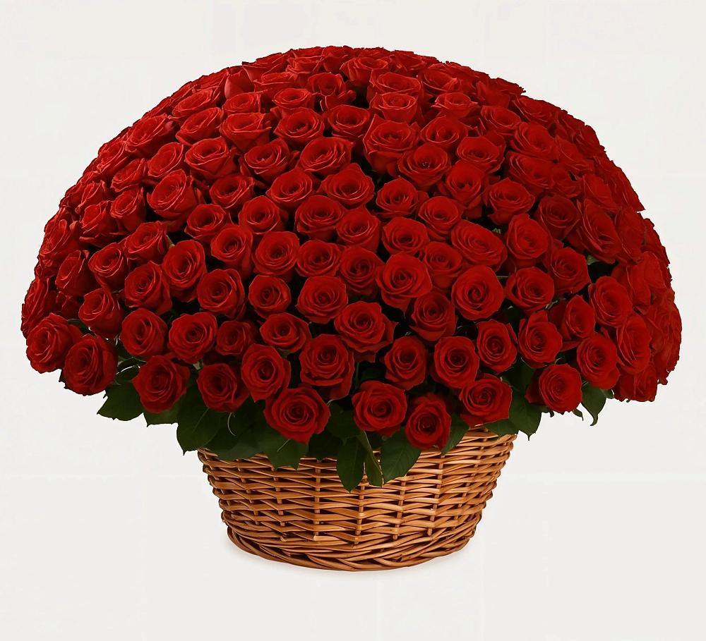 Премиум букет из: Розы в Канеловской