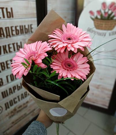 Букет цветов из: Герберы в Канеловской
