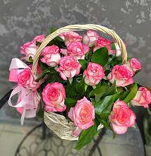 Цветочная композиция из Розы в корзине #REPLACE_PRED# Канеловской