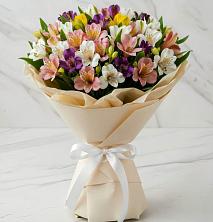 Букет цветов из:  Альстромерии в Канеловской