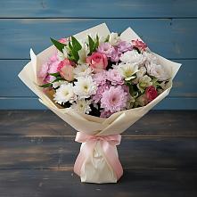 Букет цветов из:  Хризантемы, Альстромерии и Розы в Канеловской