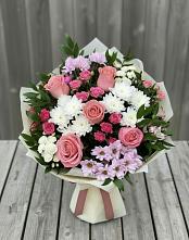 Букет цветов из:  Альстромерии, Гвоздики, Розы и Хризантемы в Канеловской