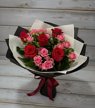 Букет цветов из:  Розы в Канеловской