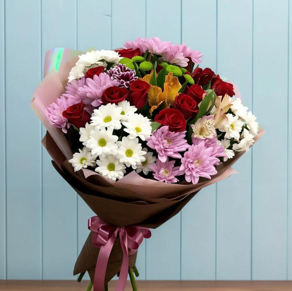 Букет цветов из: Розы, Хризантемы и Альстромерии в Канеловской