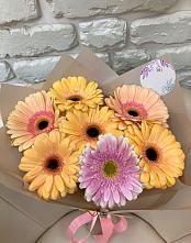 Букет цветов из:  Герберы #REPLACE_PRED# Канеловской