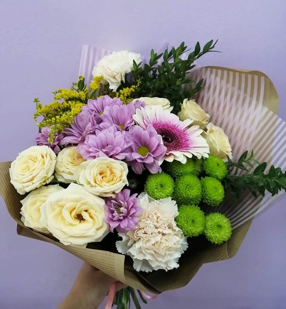 Букет цветов из: Хризантемы, Розы, Гвоздики и Герберы в Канеловской