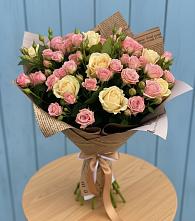 Букет цветов из:  Розы в Канеловской