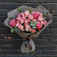 Букет цветов из:  Розы в Канеловской