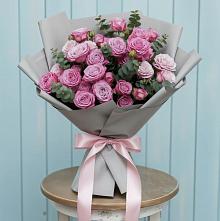 Букет цветов из:  Розы #REPLACE_PRED# Канеловской